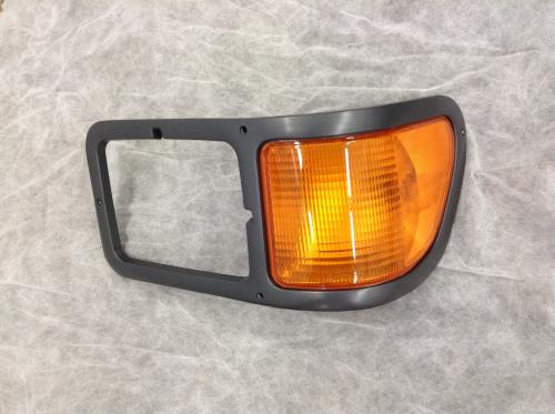 Ford F6HZ-13200-AAD PARKING LIGHT WITH 