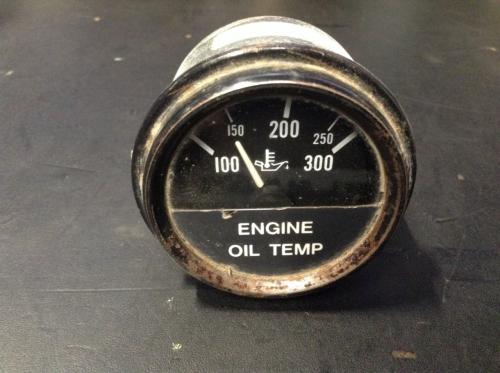 2000 Peterbilt 379 Gauge | Engine Oil Temp | P/N 17-02712