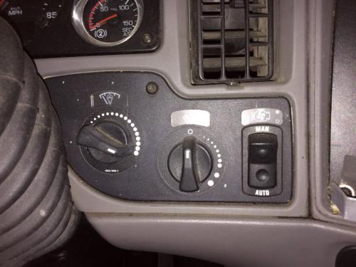 Kenworth T700 Dash Panel: Trim Or Cover Panel | P/N 00856AA