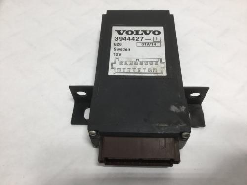 2002 Volvo VNL Wiper Control Modules: P/N 39444271