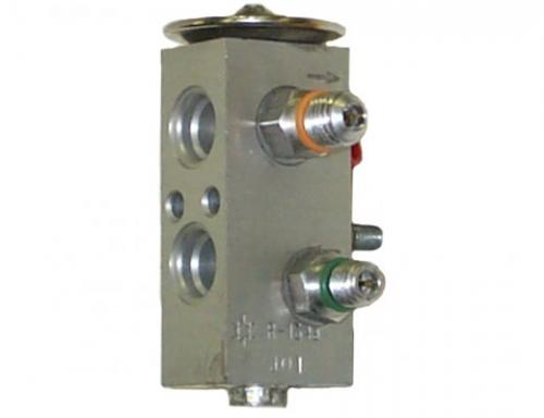 International 9400 Air Conditioner Misc Parts