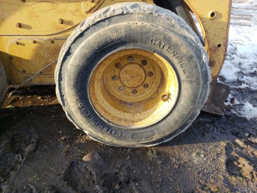 2002 Cat 246 Right Tire And Rim: P/N 185-9937