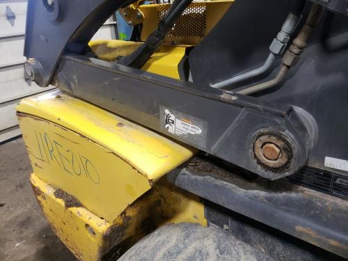 2014 New Holland L225 Right Linkage: P/N 47466959