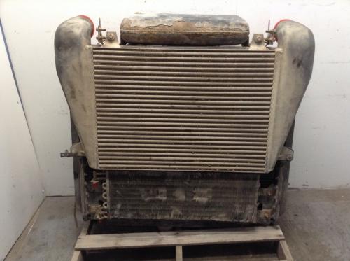 2001 Freightliner CLASSIC XL Cooling Assembly. (Rad., Cond., Ataac)