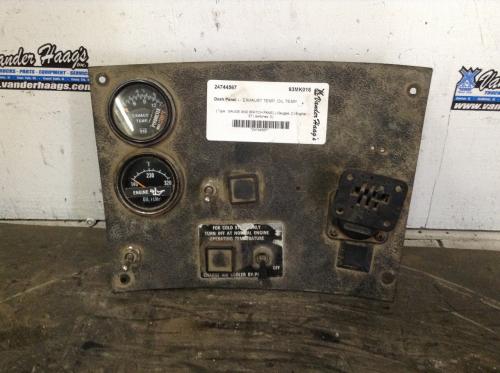 Mack DM600 Dash Panel: Gauge And Switch Panel | P/N 86MT516