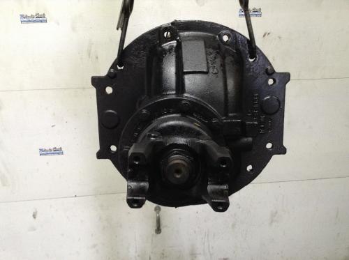 Meritor RS19144 Rear Differential/Carrier | Ratio: 5.29 | Cast# 3200r1864