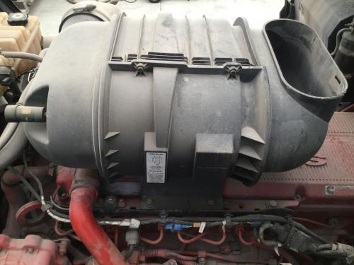 2017 Kenworth T660 Poly Donaldson Air Cleaner