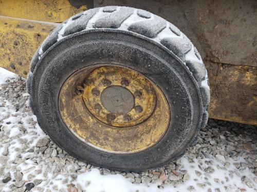 2008 New Holland L170 Right Tire And Rim