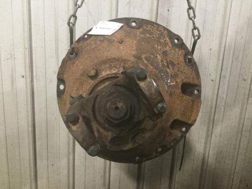 International RA474 Rear Differential/Carrier | Ratio: 3.91