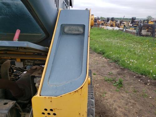 2007 Gehl CTL60 Right Body, Misc. Parts: P/N 180257