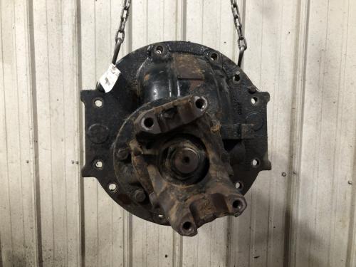 Meritor RR20145 Rear Differential/Carrier | Ratio: 3.91 | Cast# Couldn't Verify