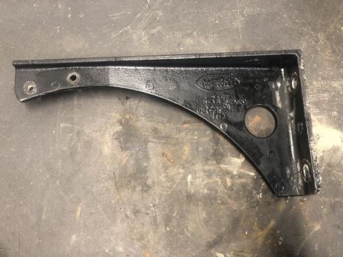 2014 Peterbilt 579 Left Bracket Only, Bolts To Frame And Step, Cast #11-04459, For 26" Tank