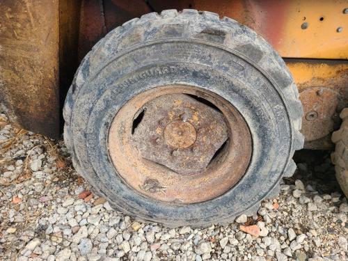 1988 Case 1835C Right Tire And Rim