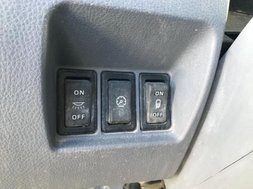 Mitsubishi FE Dash Panel: Trim Or Cover Panel