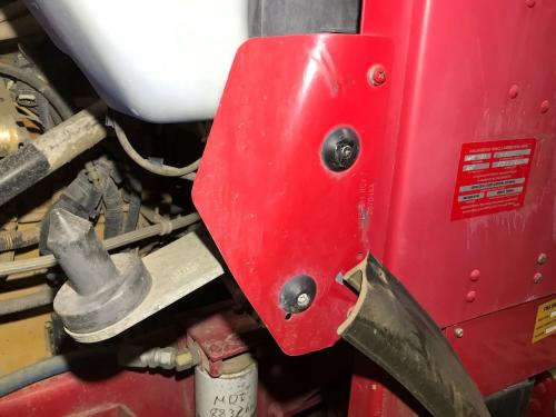 2007 Kenworth T800 Red Left Cab Cowl: Hood Guide
