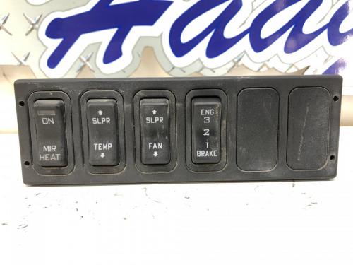 International PROSTAR Dash Panel: Switch Panel | P/N 32237