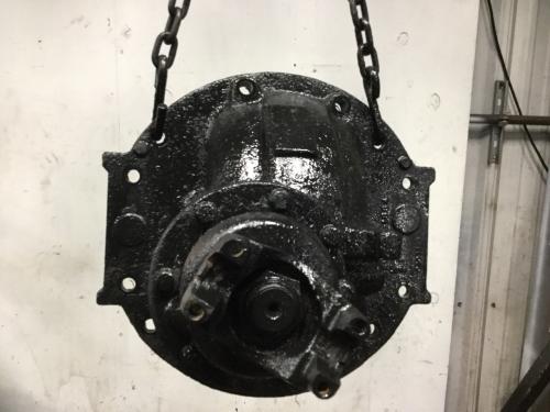 Meritor RS19145 Rear Differential/Carrier | Ratio: 5.13 | Cast# 3200r1864