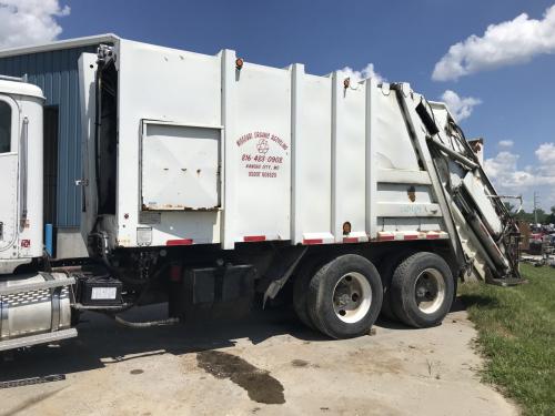 Packer / Refuse Body | Length: 25' | 25'lx96"w Steel Pak-More 25 Cu Yd Packer Body, S/N Pmrny3250001231706, Shows Rust, Operational Status Unknown