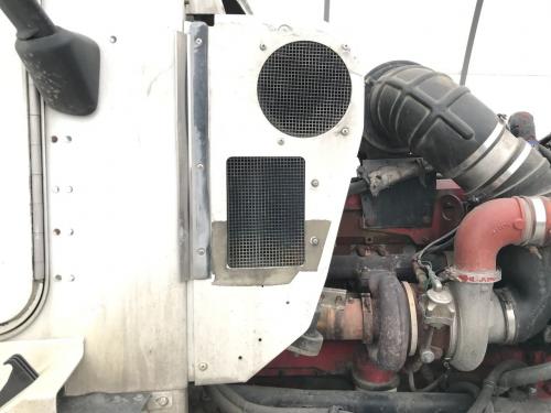 2006 Kenworth T600 White Right Extension Cowl: Small Bend Along Top Edge