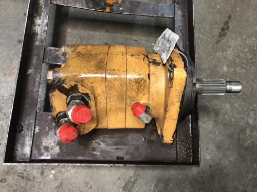 1988 Case 1835C Right Hydraulic Motor: P/N H673039