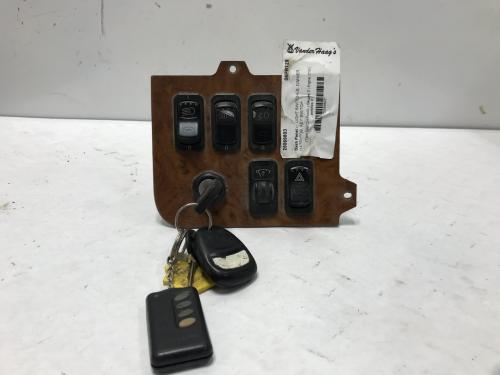 Peterbilt 357 Dash Panel: Switch Panel | P/N S64-6025-455F0