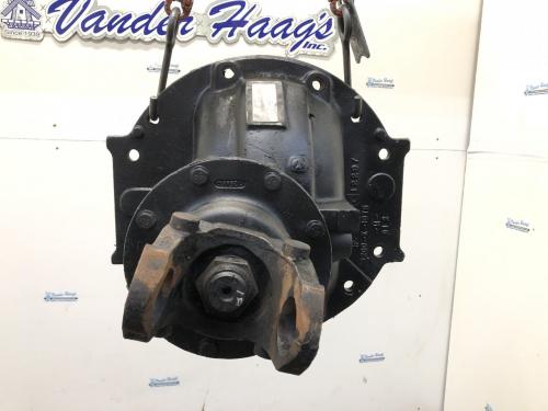 Meritor RR20145 Rear Differential/Carrier | Ratio: 2.80 | Cast# 3200-K-1875