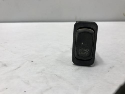 2001 Freightliner C120 CENTURY Switch | Dome Light | P/N A06-30769-004
