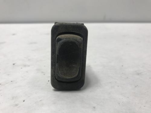 2005 Freightliner C120 CENTURY Switch | Dome Light | P/N A06-30769-084