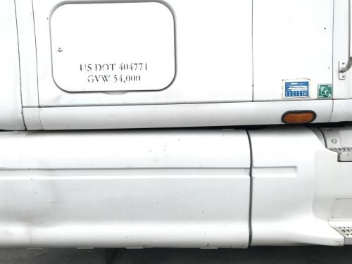 2000 Peterbilt 387 Right Cab, Exterior Cab Panel