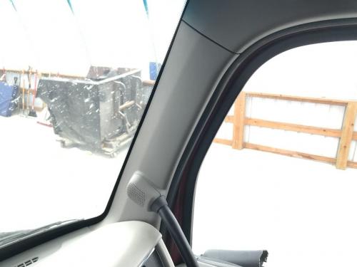 2018 Peterbilt 579 Apiller Cover, Does Not Include Grab Handle
