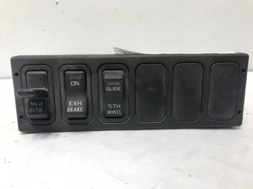 International 8500 Dash Panel: Switch Panel | P/N 32237