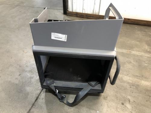 2020 Mack AN (ANTHEM) Right Cabinets