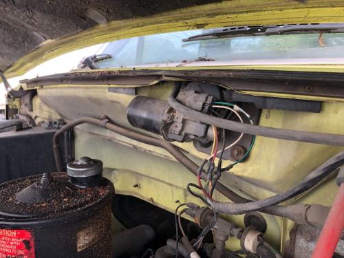 1988 Ford F700 Wiper Motor, Windshield: Motor Only