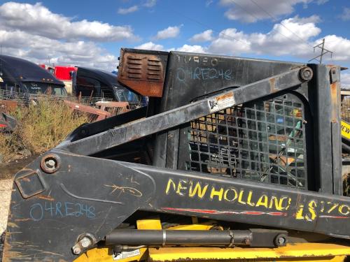 2004 New Holland LS170 Right Linkage: P/N 86591066