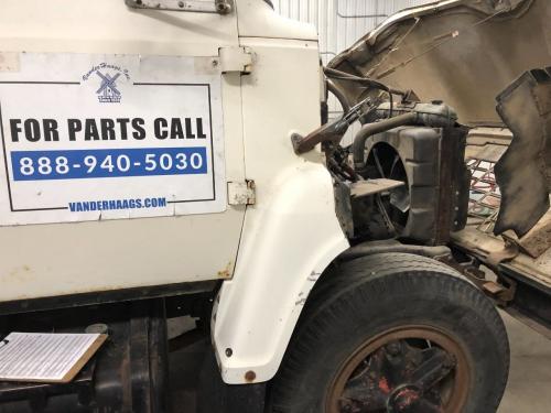 1973 Ford LN700 Right White Extension Fiberglass Fender Extension (Hood): Does Not Include Bracket, Broken On Bevel Lip W/ Hood, Needs Repair Prior To Instal