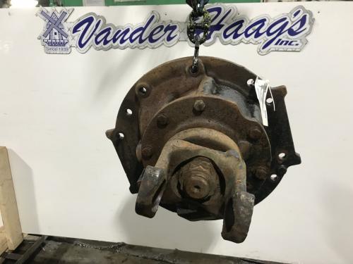 Meritor RR20145 Rear Differential/Carrier | Ratio: 3.21 | Cast# 3200k1675