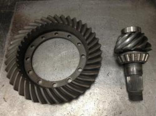 Spicer J190S Ring Gear And Pinion: P/N 1694169C91