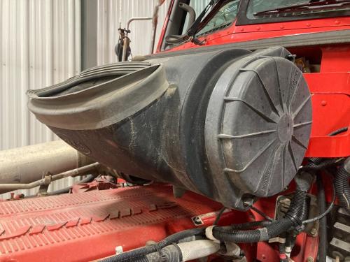 2014 Peterbilt 386 9-inch Poly Donaldson Air Cleaner