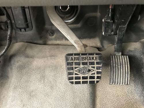 2008 Ford F650 Foot Control Pedals