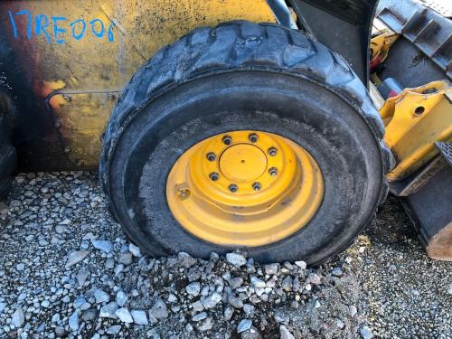 2017 John Deere 324E Right Tire And Rim: P/N KV11921