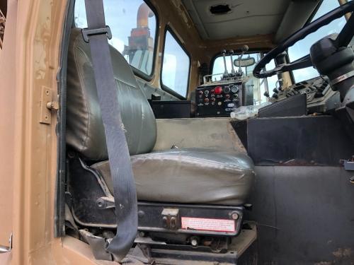 2001 Volvo WX Right Seat, Air Ride