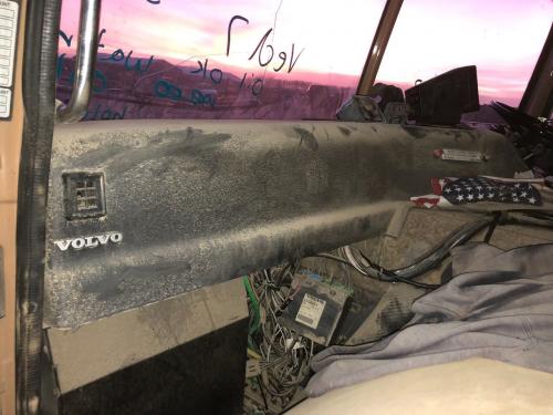 2001 Volvo WX Dash Assembly
