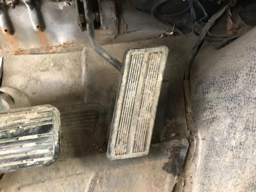 1987 Ford C600 Foot Control Pedals