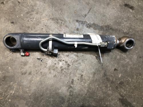 2017 John Deere 324E Left Hydraulic Cylinder: P/N AHC17614