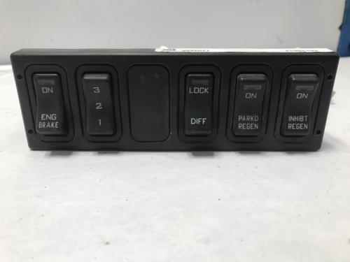 International DURASTAR (4300) Dash Panel: Switch Panel | P/N 3549776C4