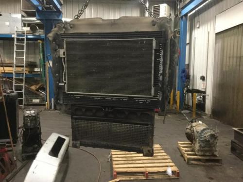 2006 Freightliner M2 112 Cooling Assembly. (Rad., Cond., Ataac)