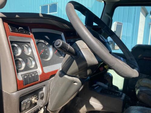 2007 Kenworth T600 Dash Assembly