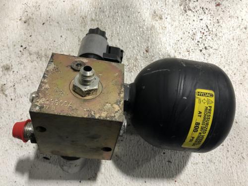 2016 Mustang 2200R Hydraulic Valve: P/N 2303900A