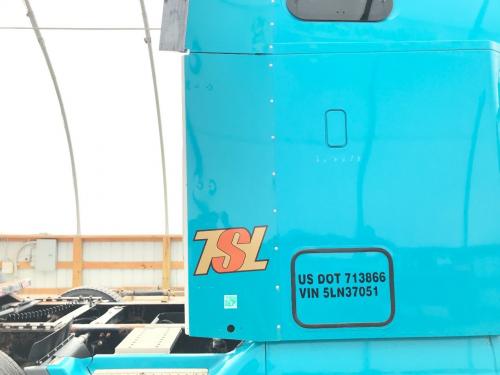Freightliner COLUMBIA 120 Blue Right Lower Fairing/Cab Extender