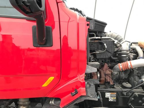 2019 Peterbilt 579 Red Right Cab Cowl: Slight Scuff Along Front Edge